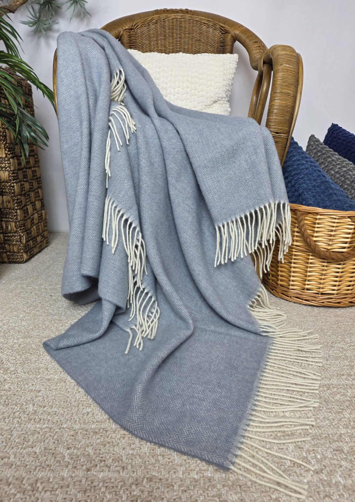 Wolldecken und Wollplaids