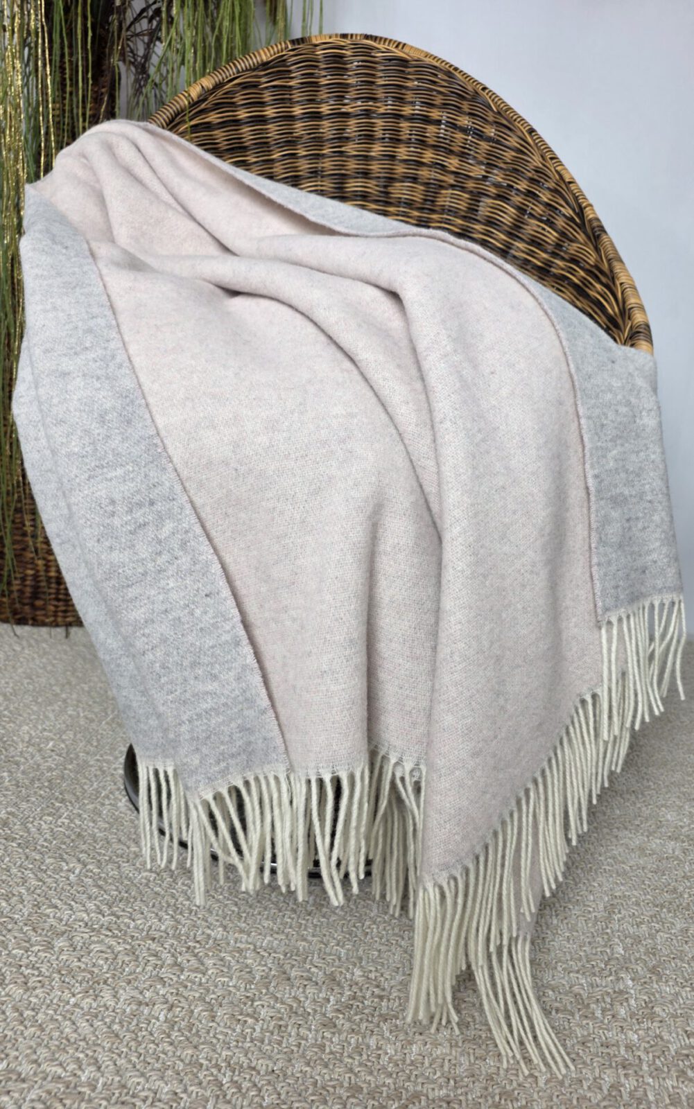 Wolldecken und Wollplaids