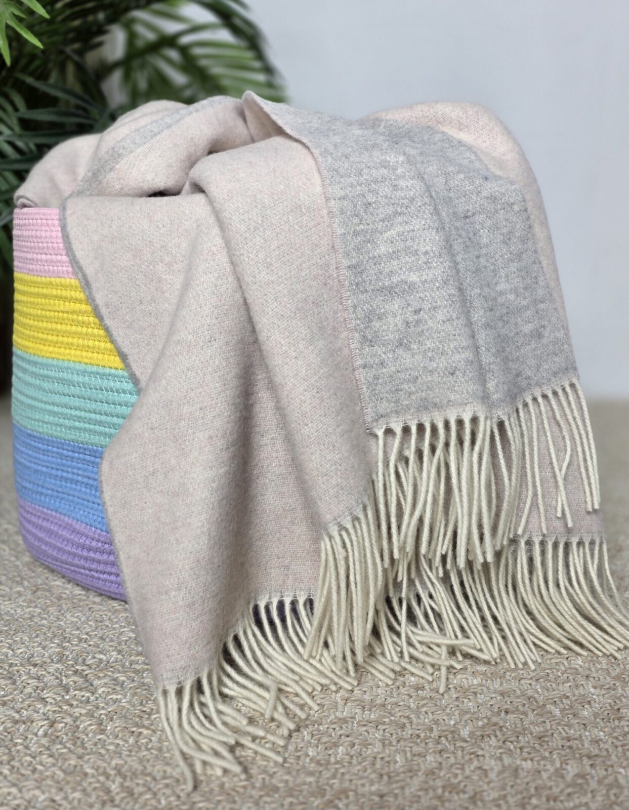 Wolldecken und Wollplaids