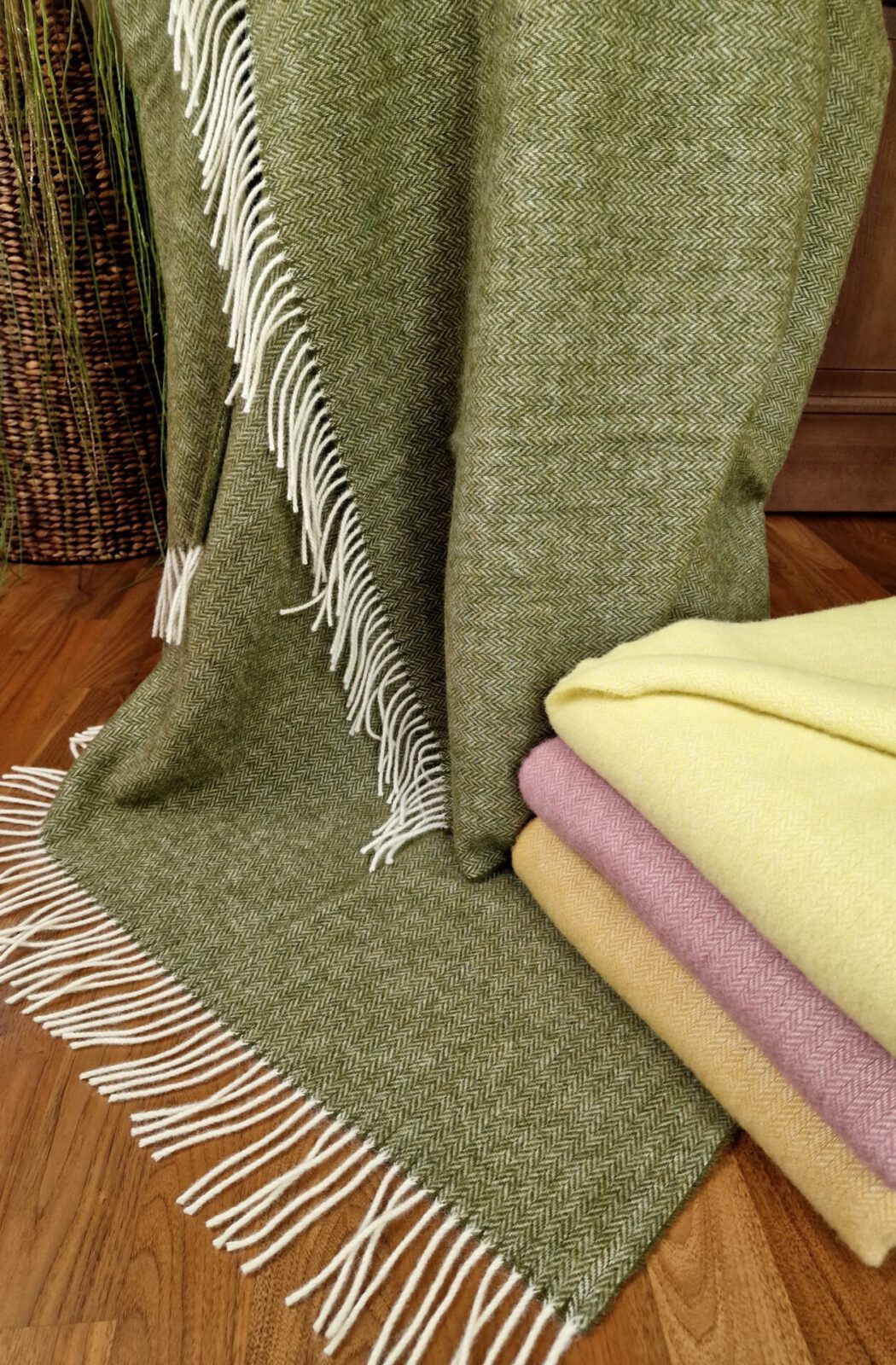 Wolldecken und Wollplaids