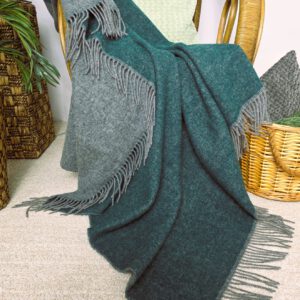 Alternative view of Wollplaid & Wolldecke "Tirol DF" grau-grün