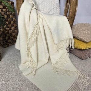 Alternative view of Wollplaid & Wolldecke "Tirol M" cremeweiß/elfenbein