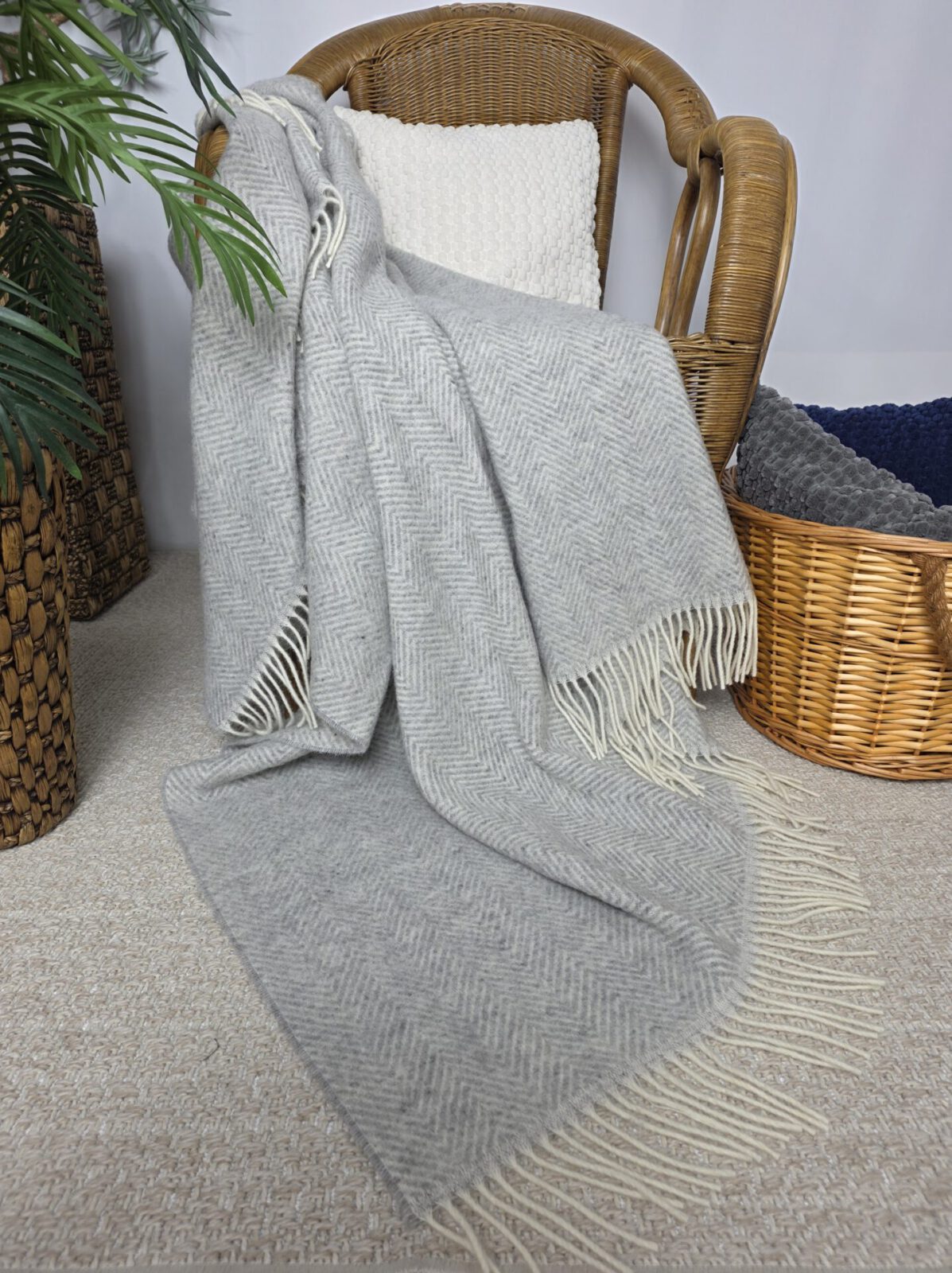 Wolldecken und Wollplaids