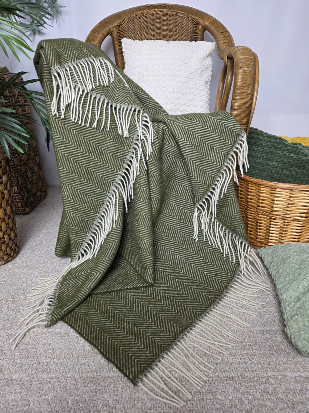 Wolldecken und Wollplaids