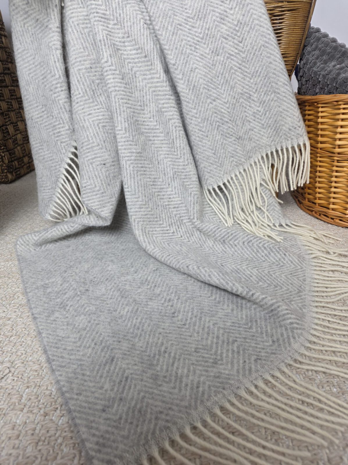 Wolldecken und Wollplaids