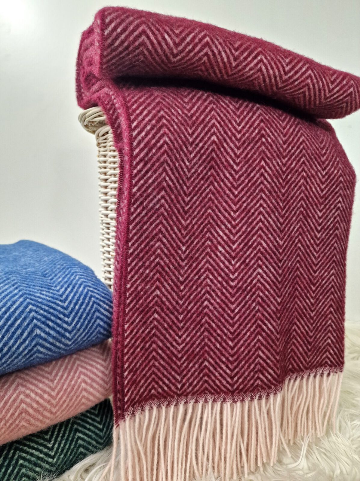 Wolldecken und Wollplaids