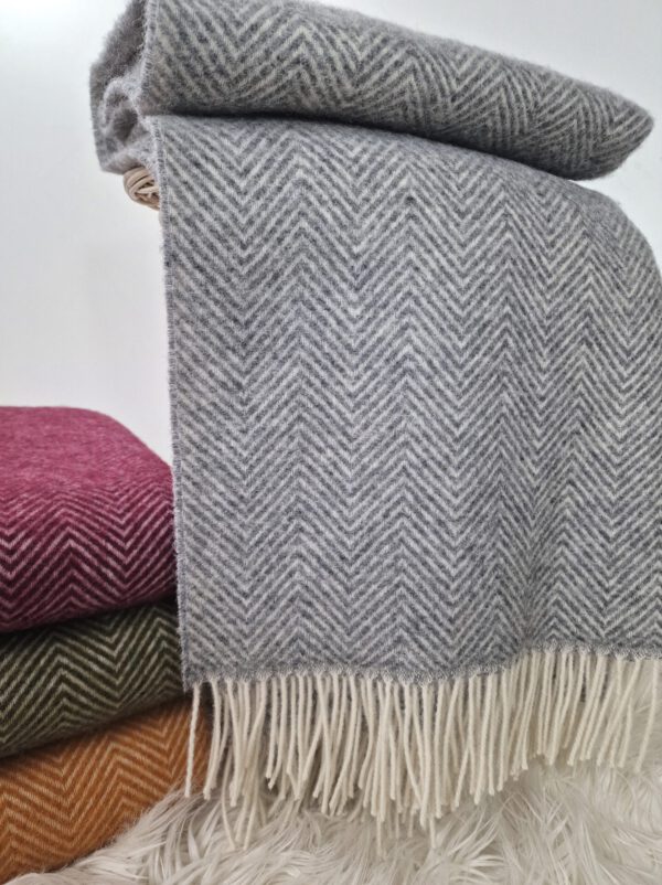 Wollplaid & Wolldecke "Tirol-M" grau – Bild 2