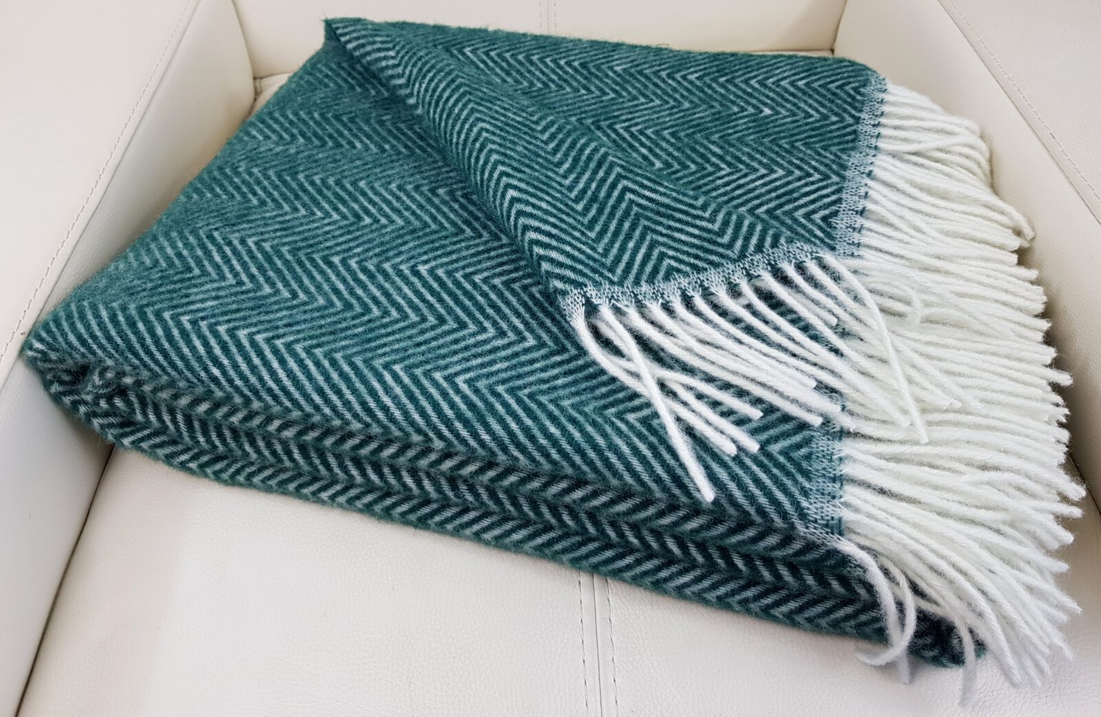Wolldecken und Wollplaids
