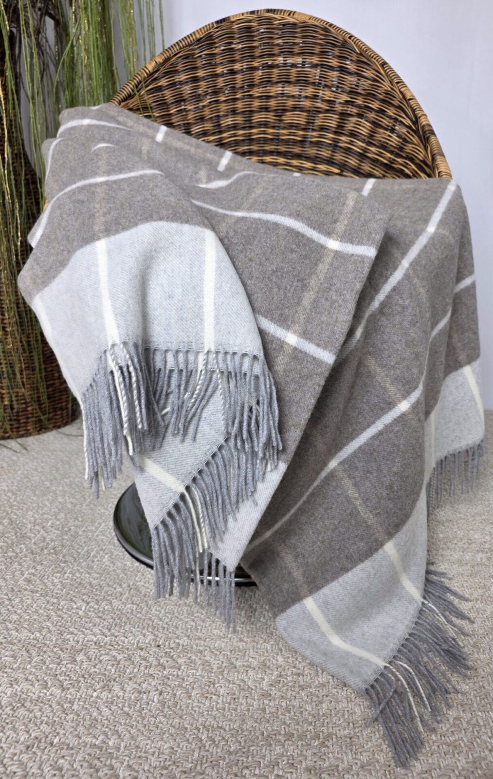 Wolldecken und Wollplaids