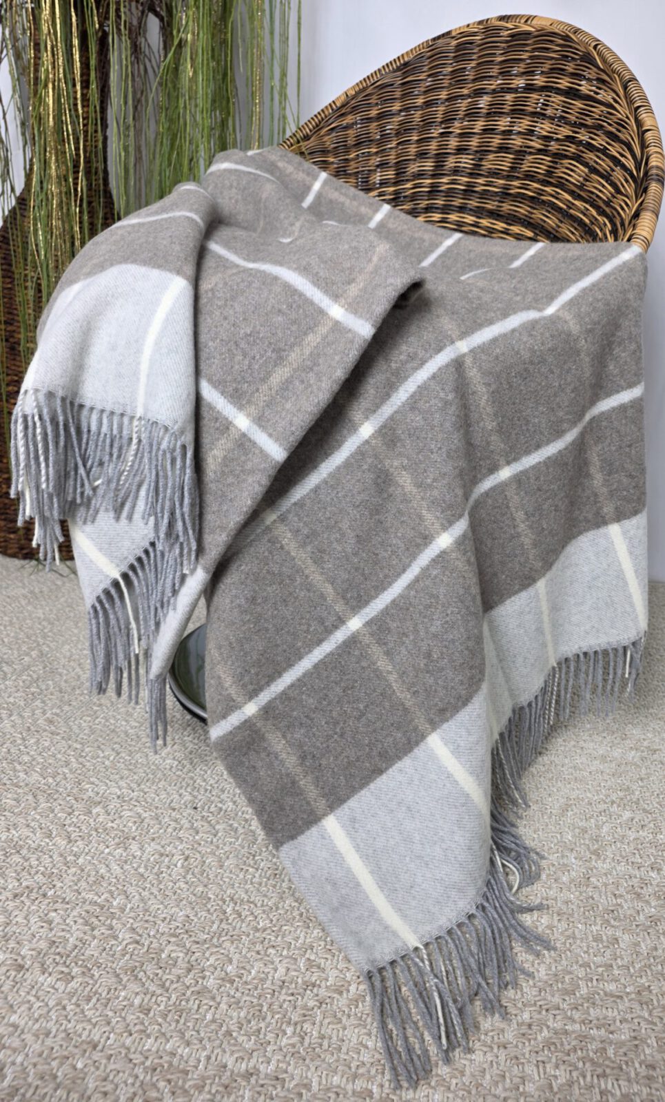 Wolldecken und Wollplaids