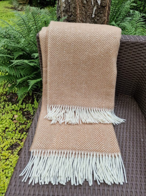 Wollplaid & Wolldecke "Tirol-M" beige – Bild 5