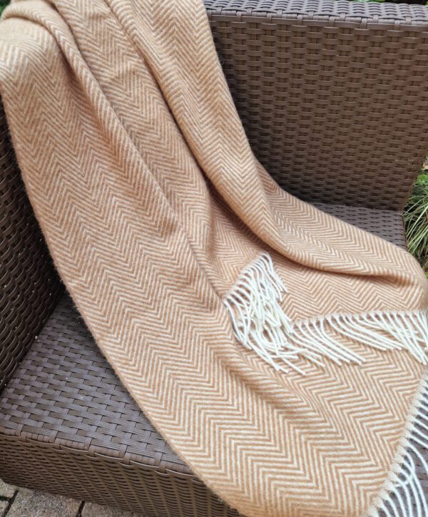Wollplaid & Wolldecke "Tirol-M" beige – Bild 6
