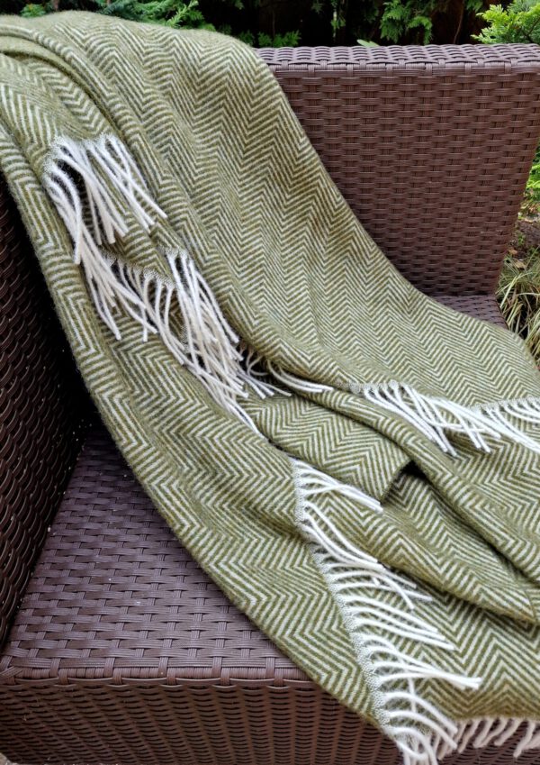 Wollplaid & Wolldecke "Tirol-M" olive – Bild 6