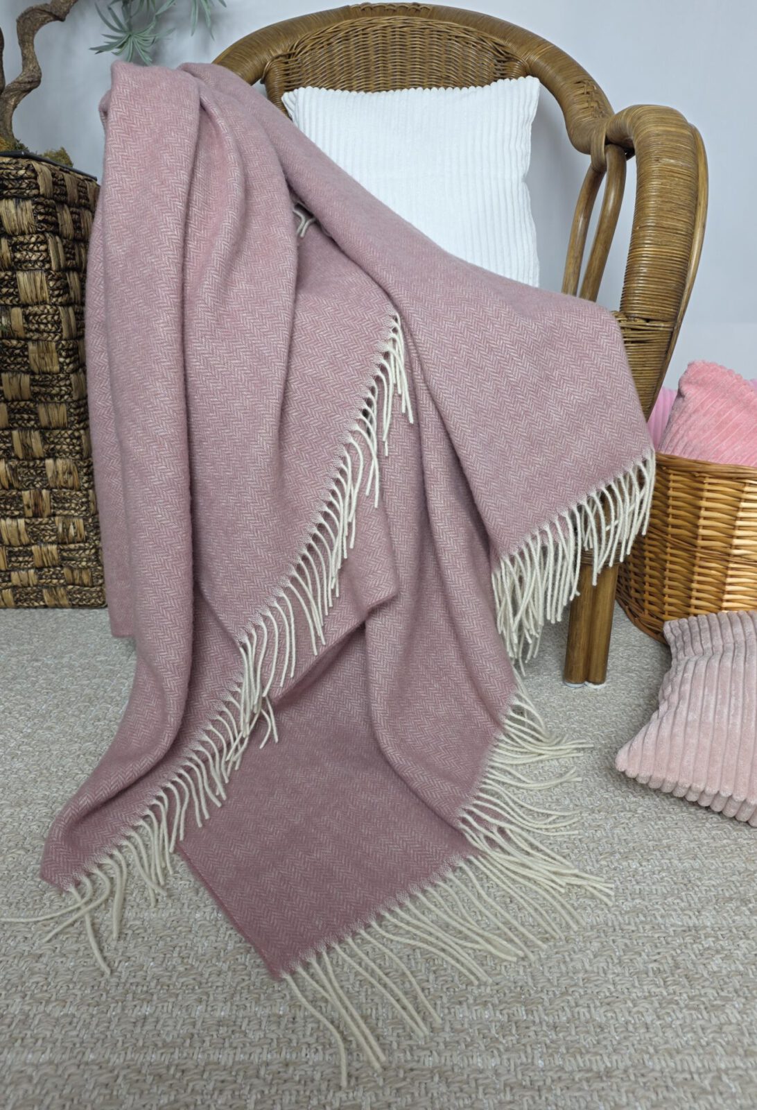 Wolldecken und Wollplaids