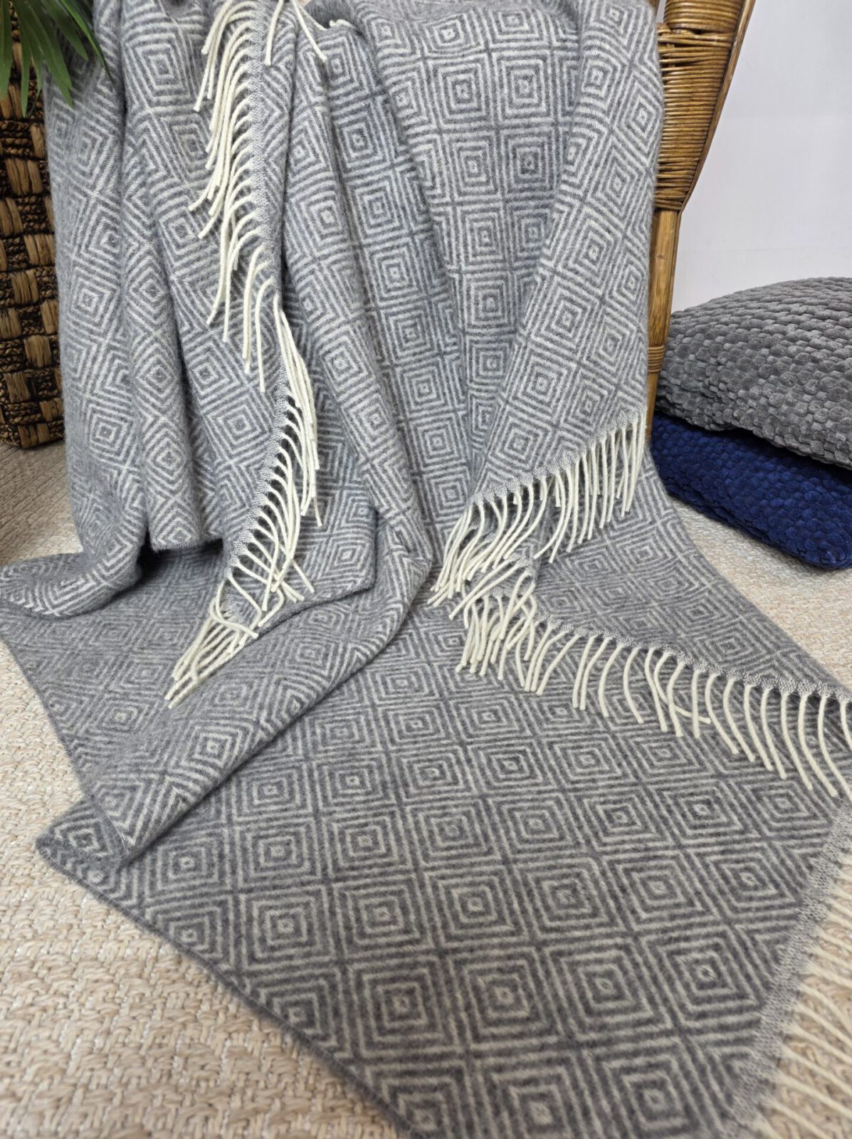 Wolldecken und Wollplaids