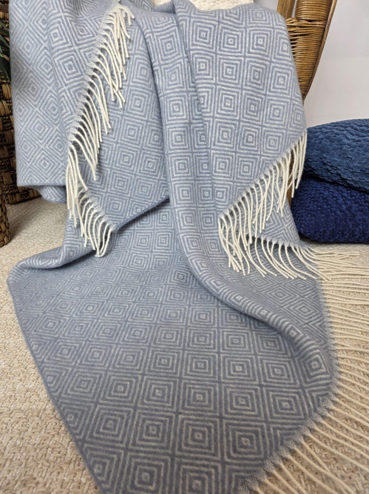 Wolldecken und Wollplaids