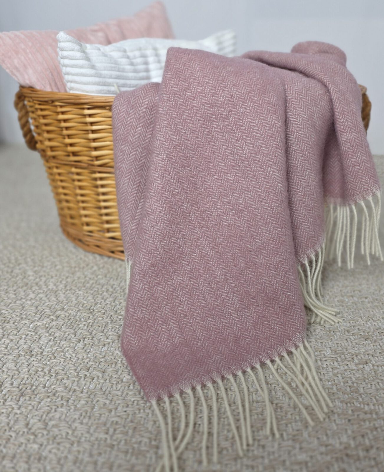 Wolldecken und Wollplaids