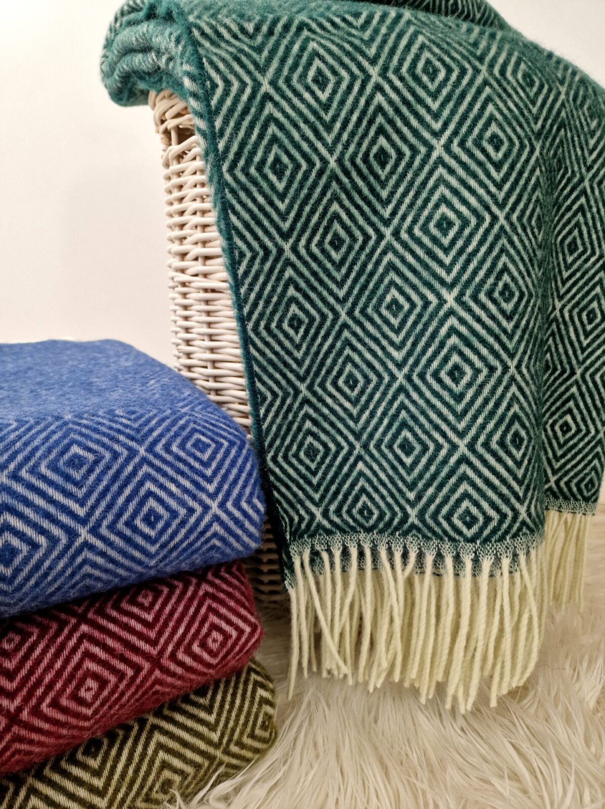 Wolldecken und Wollplaids