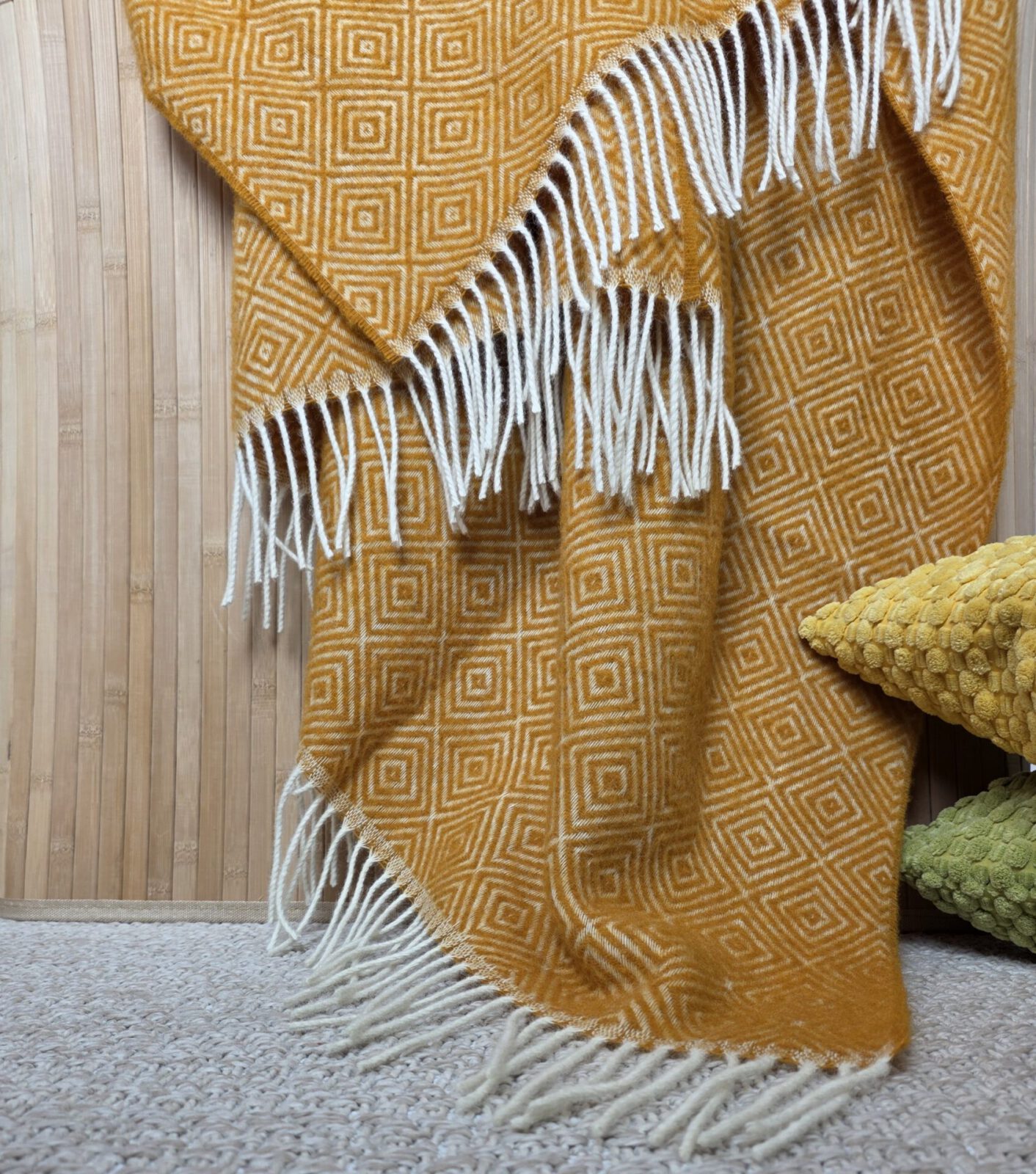 Wolldecken und Wollplaids