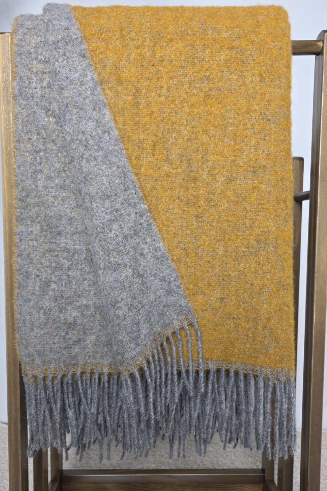 Wolldecken und Wollplaids