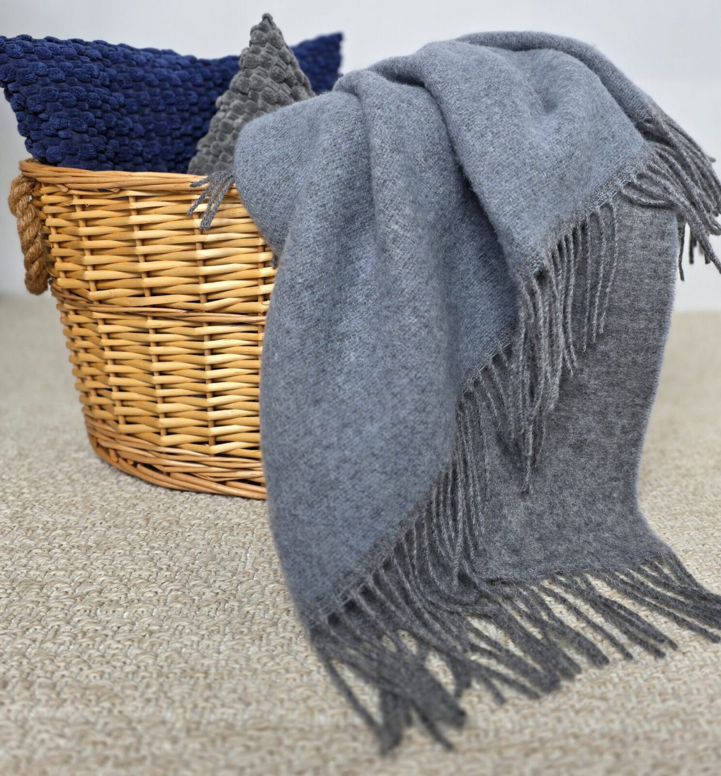 Wolldecken und Wollplaids