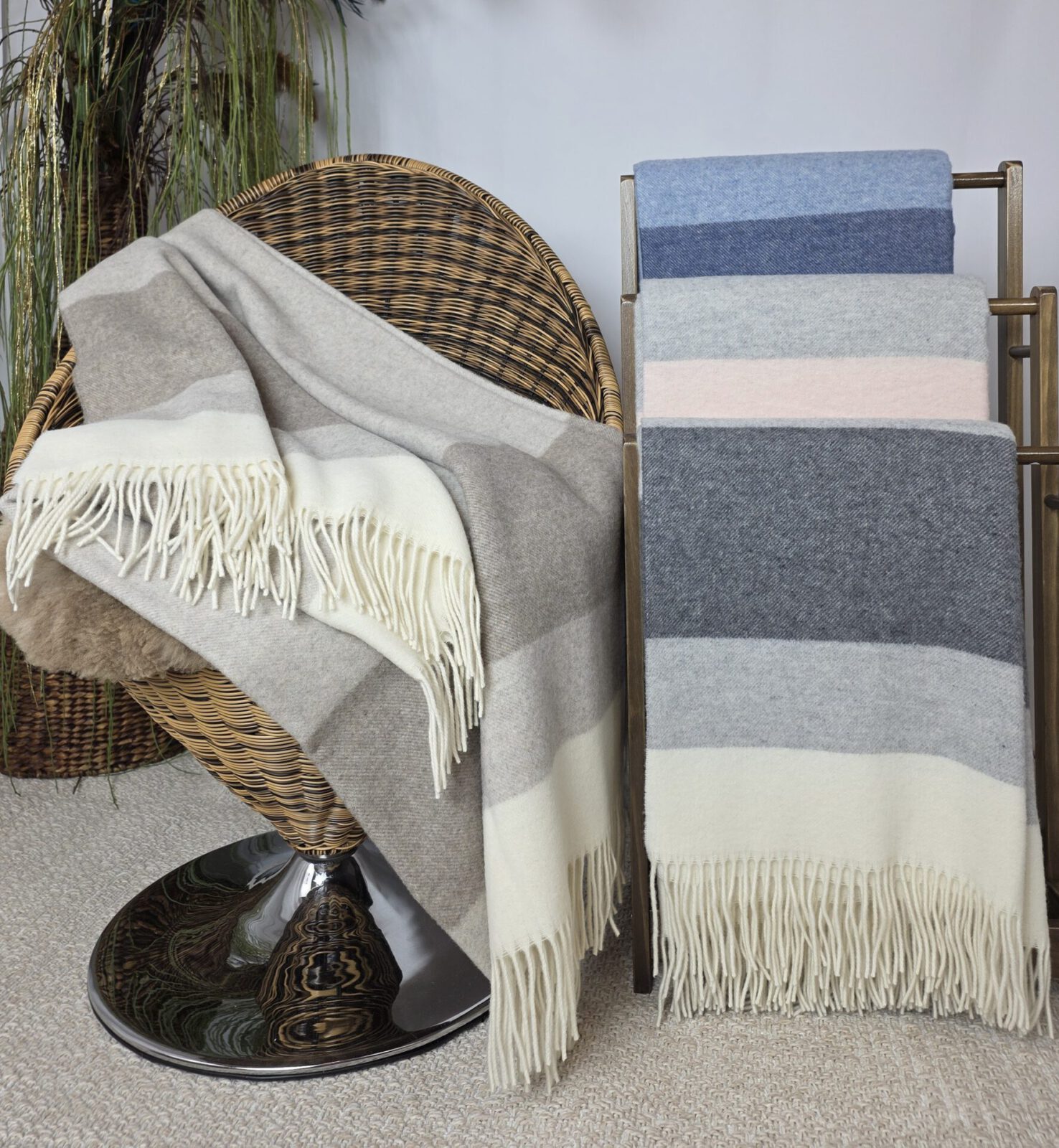 Wolldecken und Wollplaids