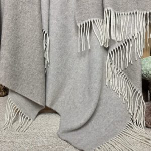 Alternative view of Wolldecke & Wollplaid, 90 % Merinowolle,10% Kaschmir "Faro DF" braun-beige