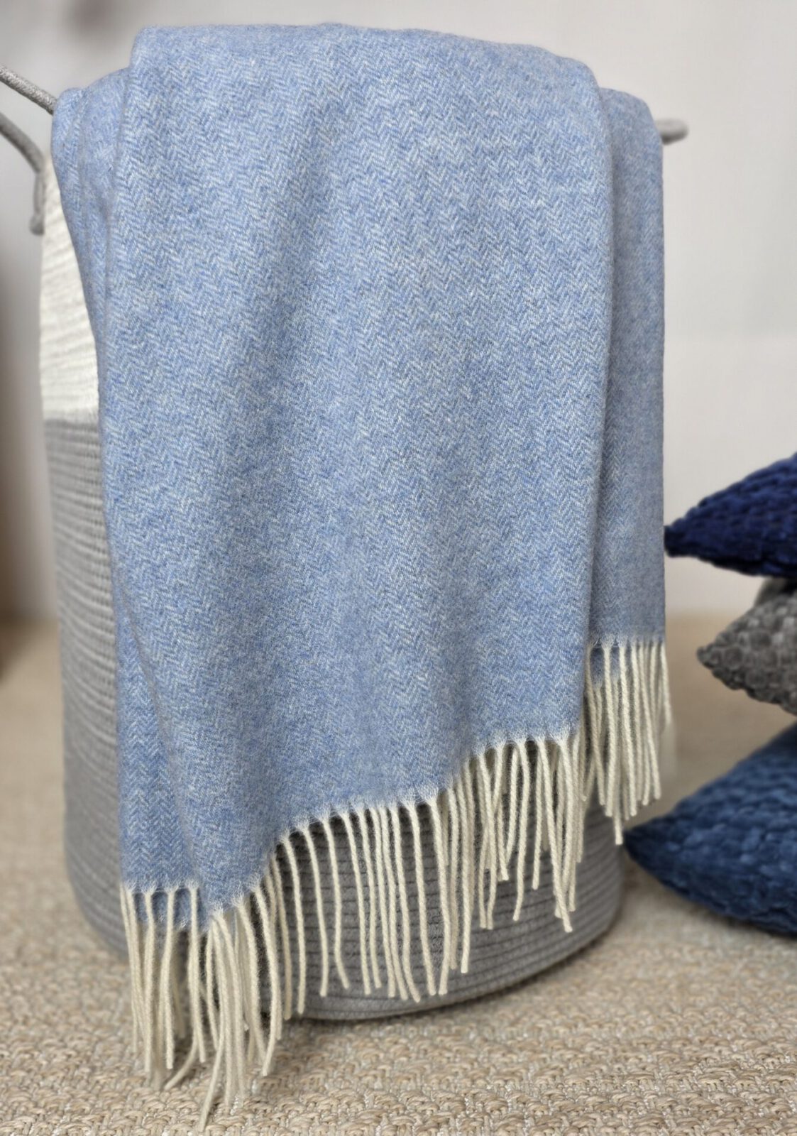 Wolldecken und Wollplaids