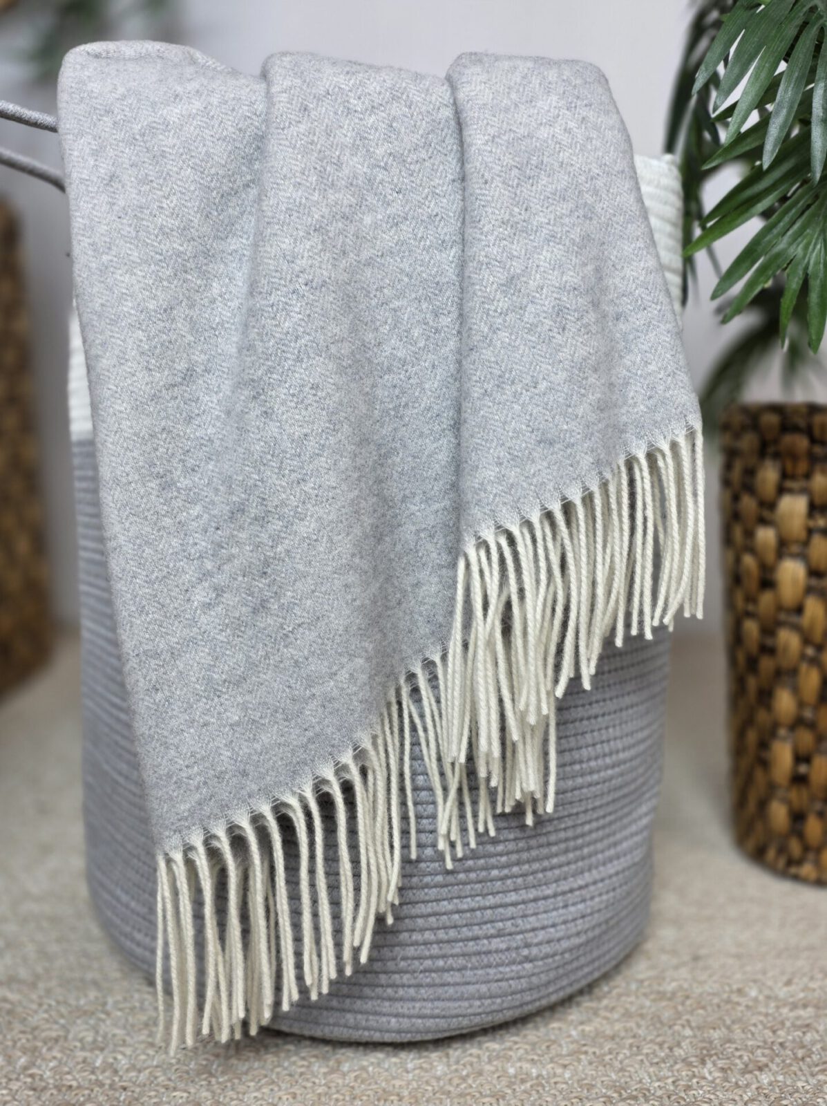 Wolldecken und Wollplaids