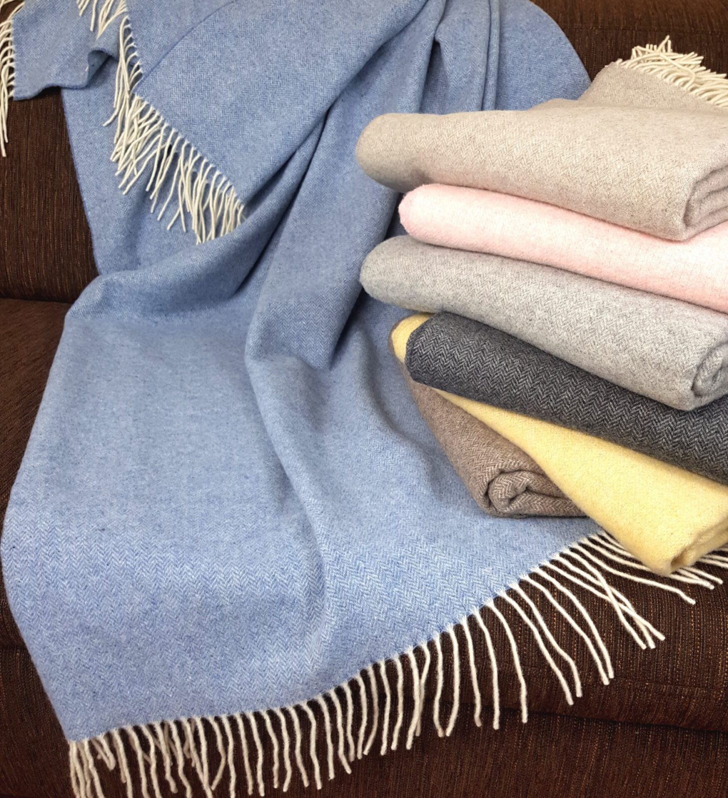 Wolldecken und Wollplaids