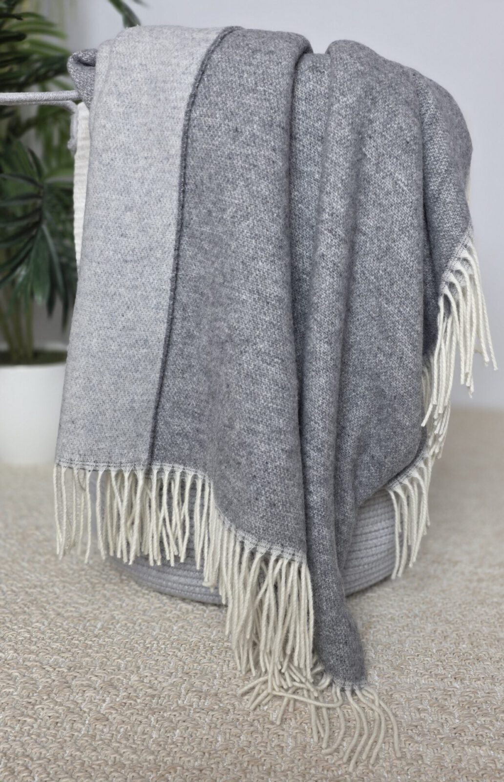 Wolldecken und Wollplaids