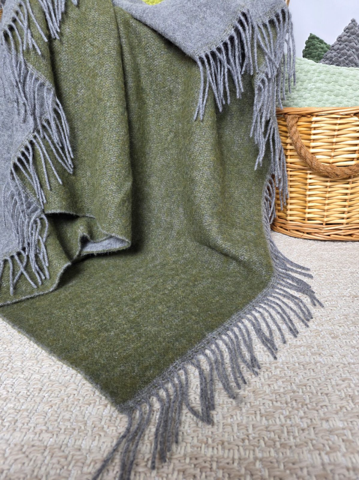 Wolldecken und Wollplaids