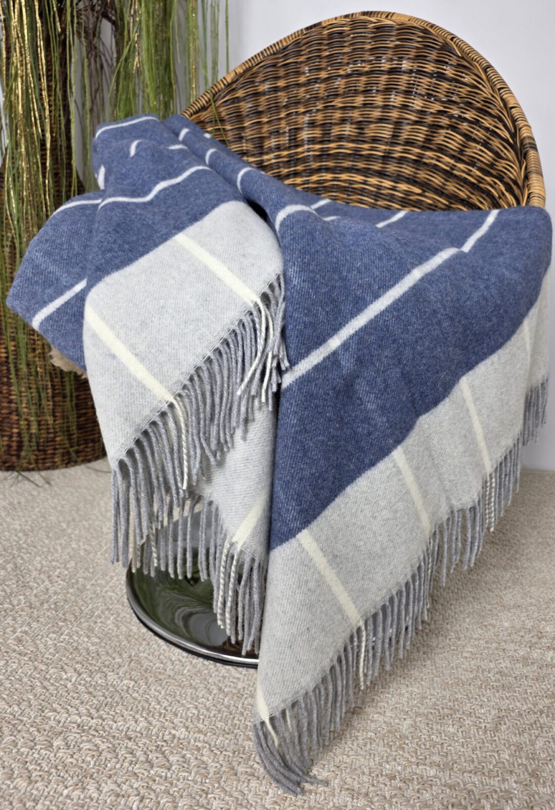 Wolldecken und Wollplaids