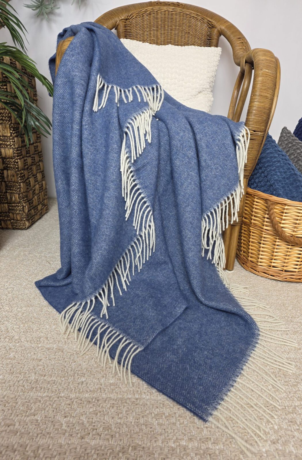 Wolldecken und Wollplaids
