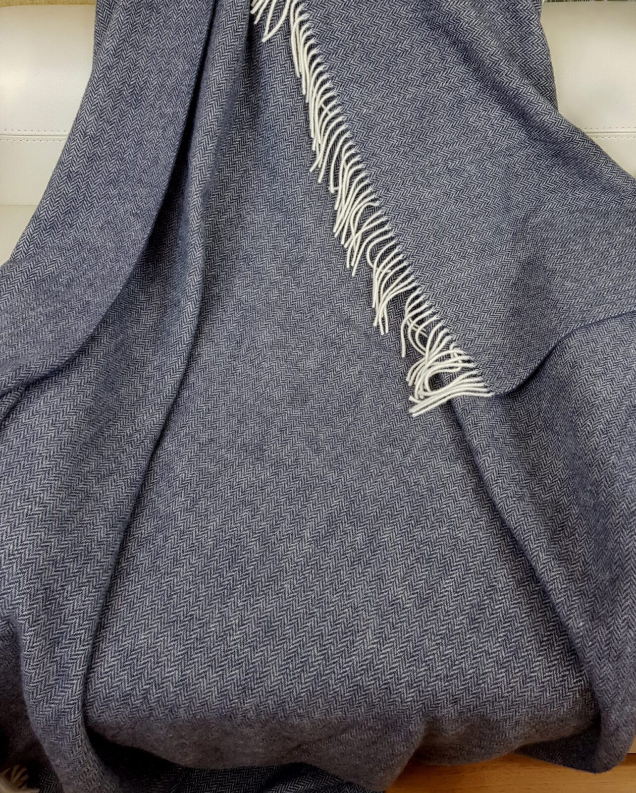Wolldecken und Wollplaids