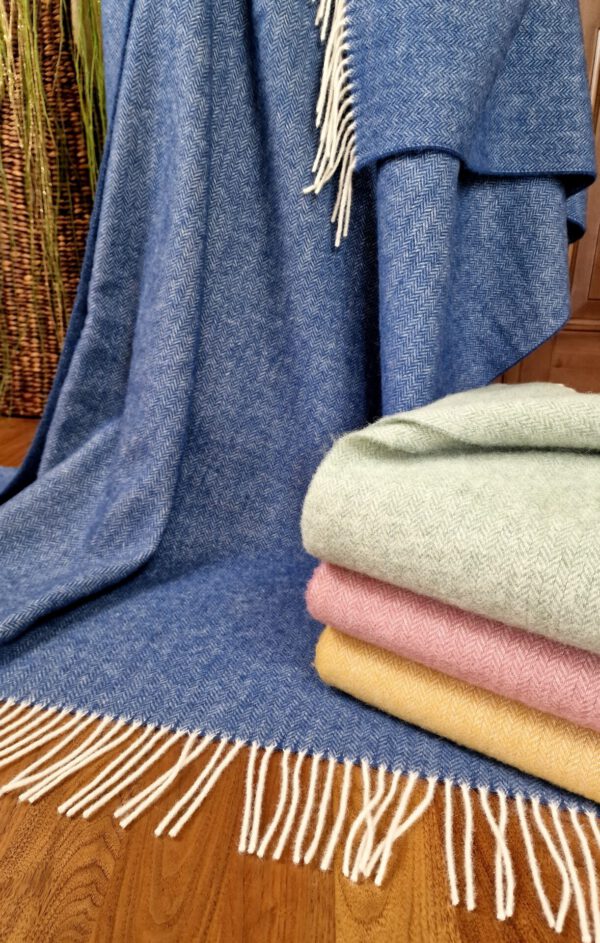 Wollplaid & Wolldecke "Tirol" blau – Bild 4