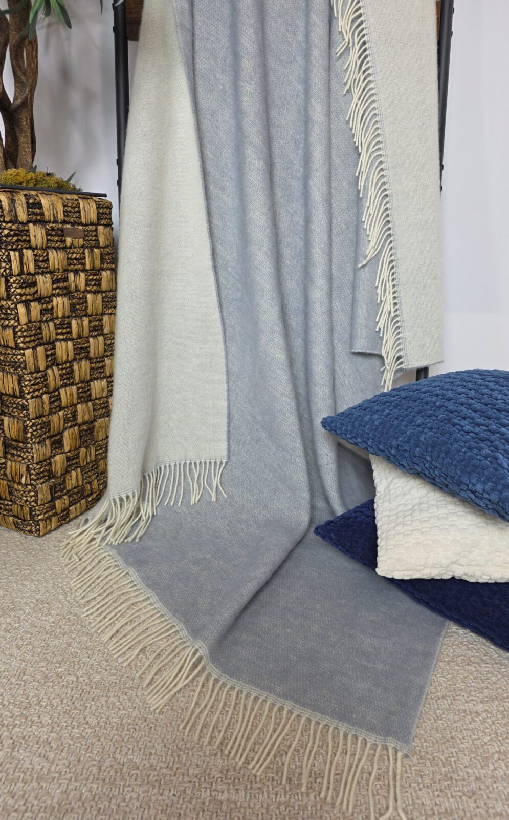 Wolldecken und Wollplaids