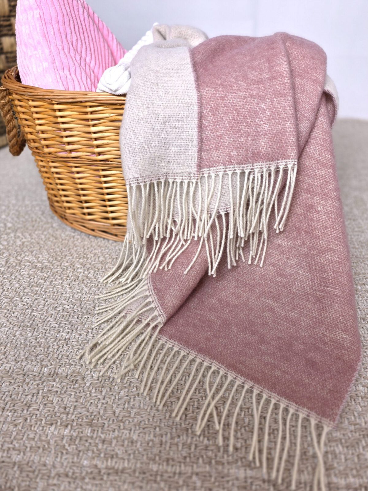Wolldecken und Wollplaids
