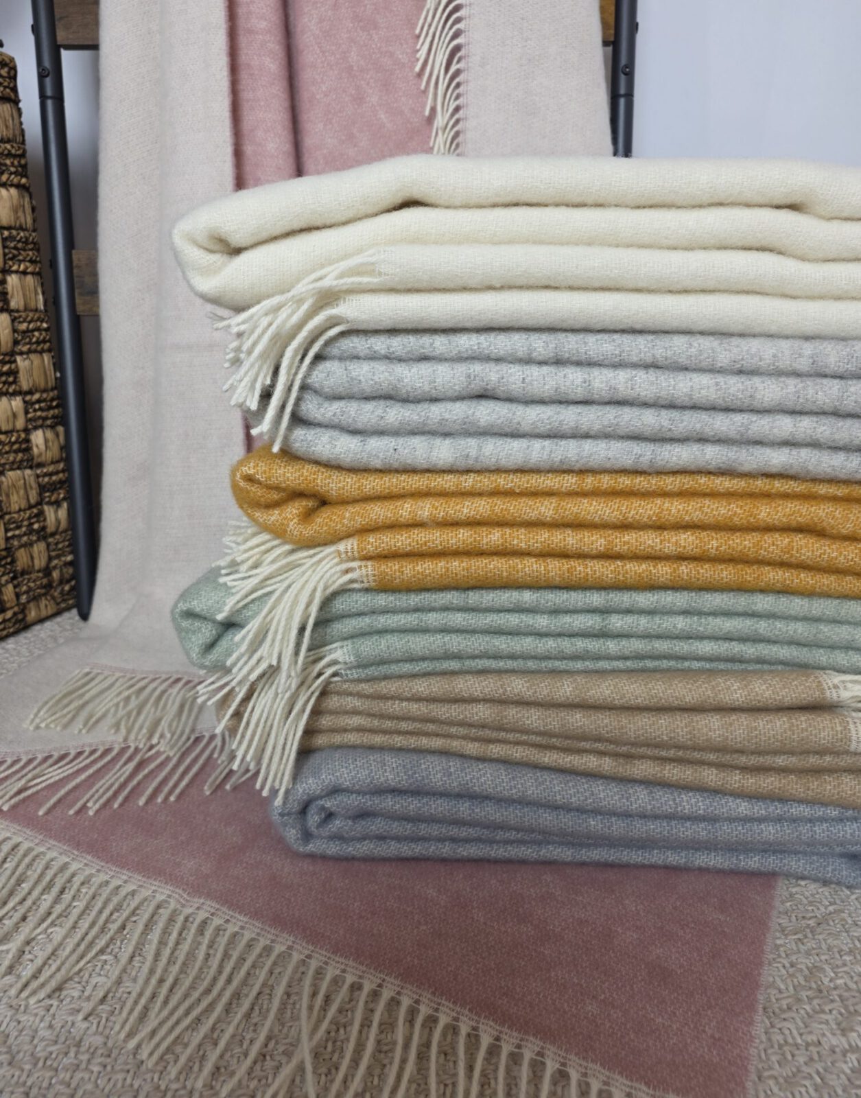 Wolldecken und Wollplaids