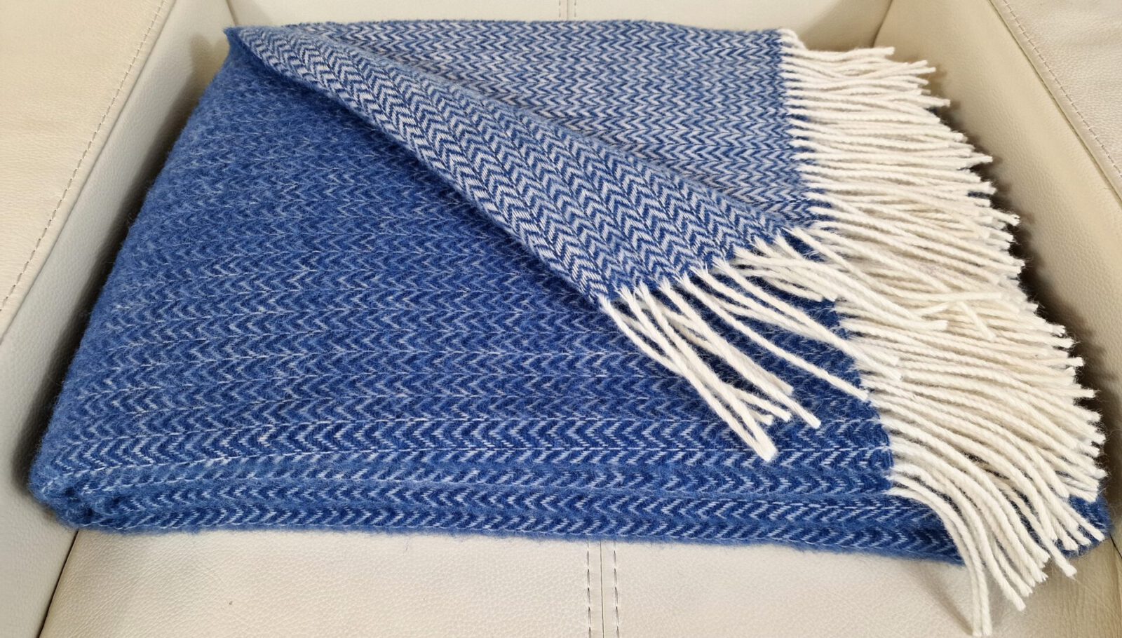 Wolldecken und Wollplaids