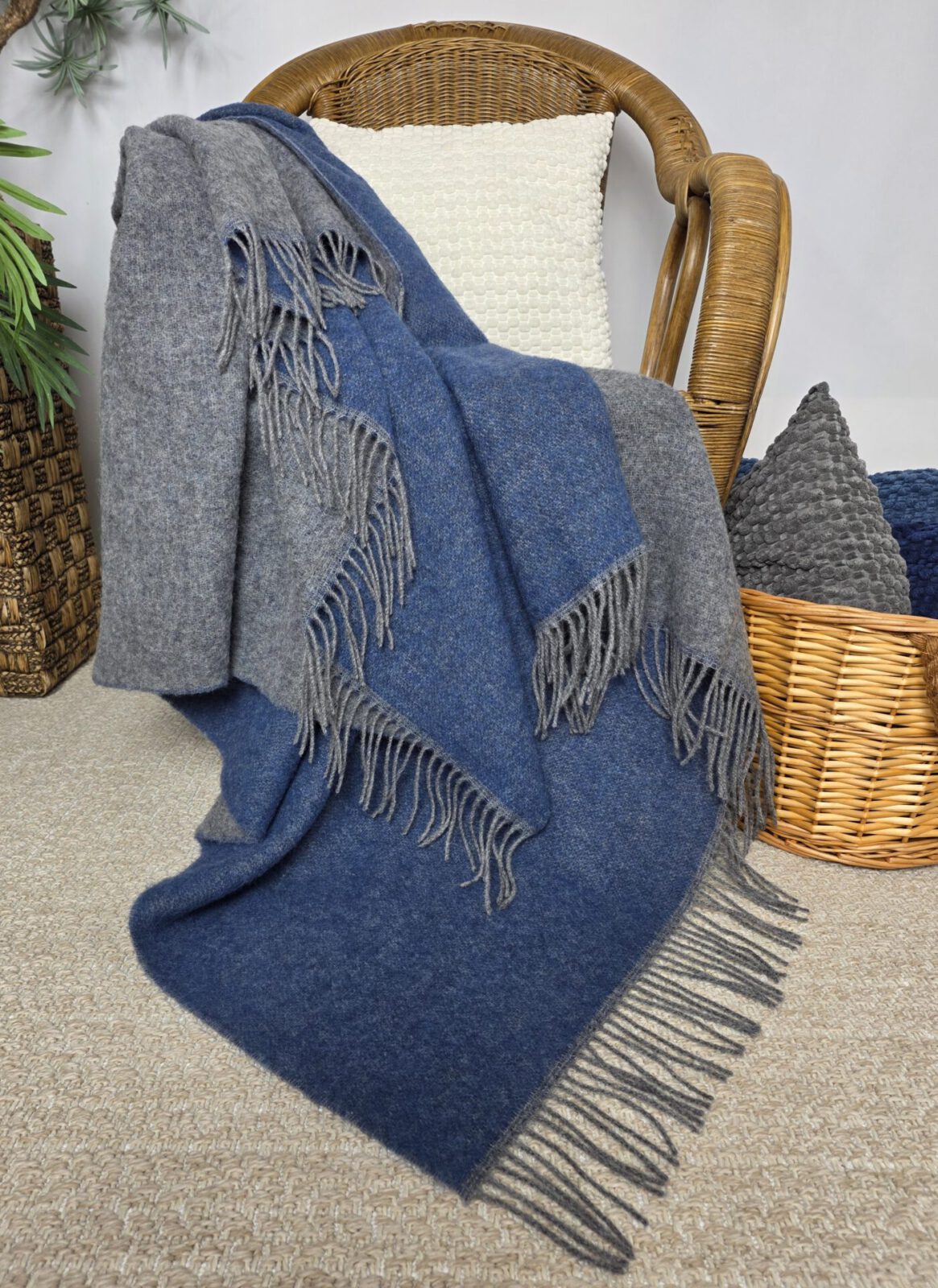 Wolldecken und Wollplaids
