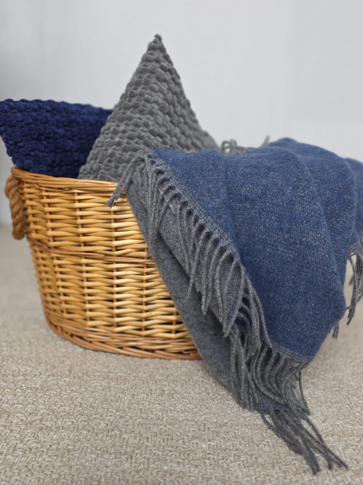 Wolldecken und Wollplaids