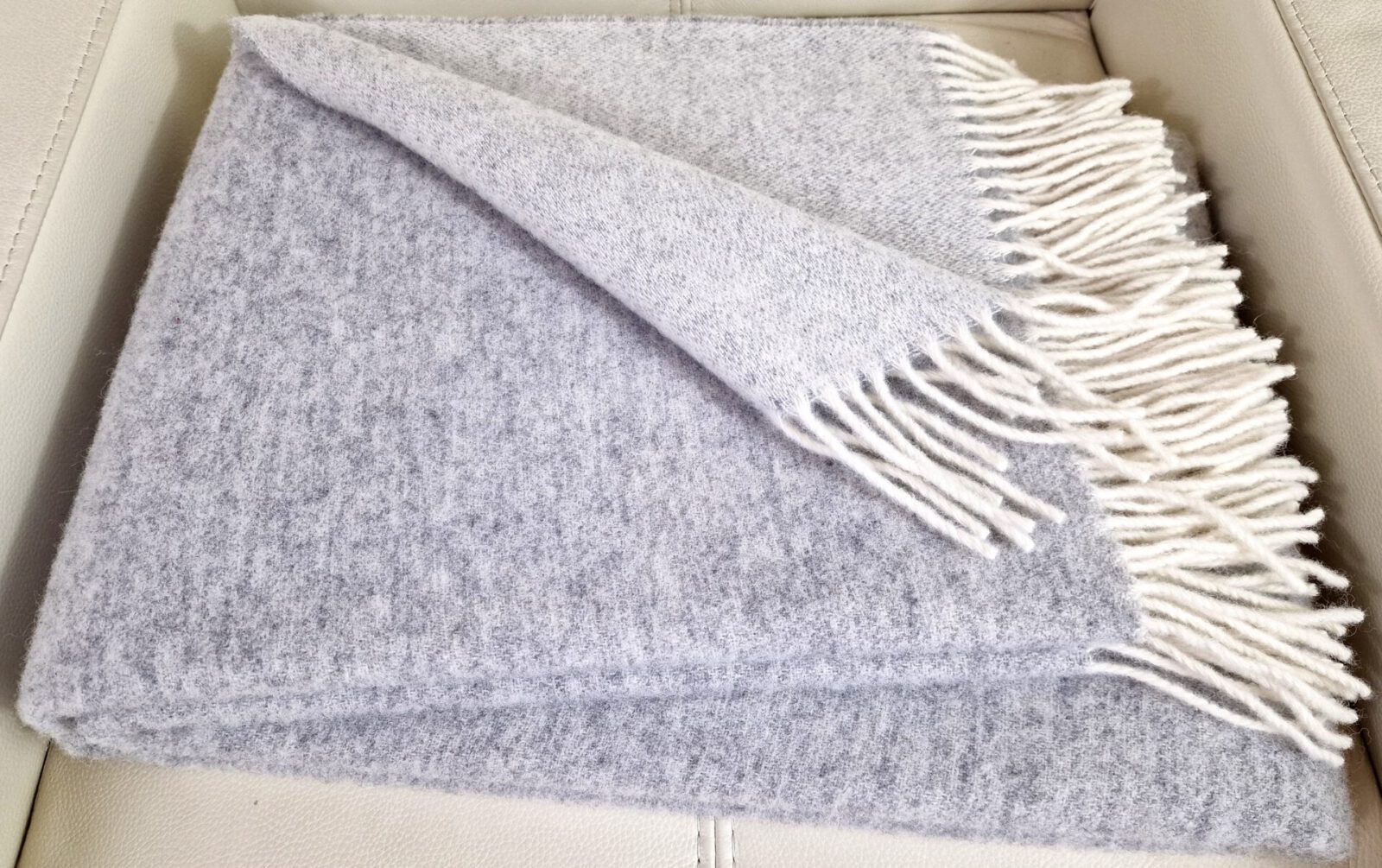 Wolldecken und Wollplaids