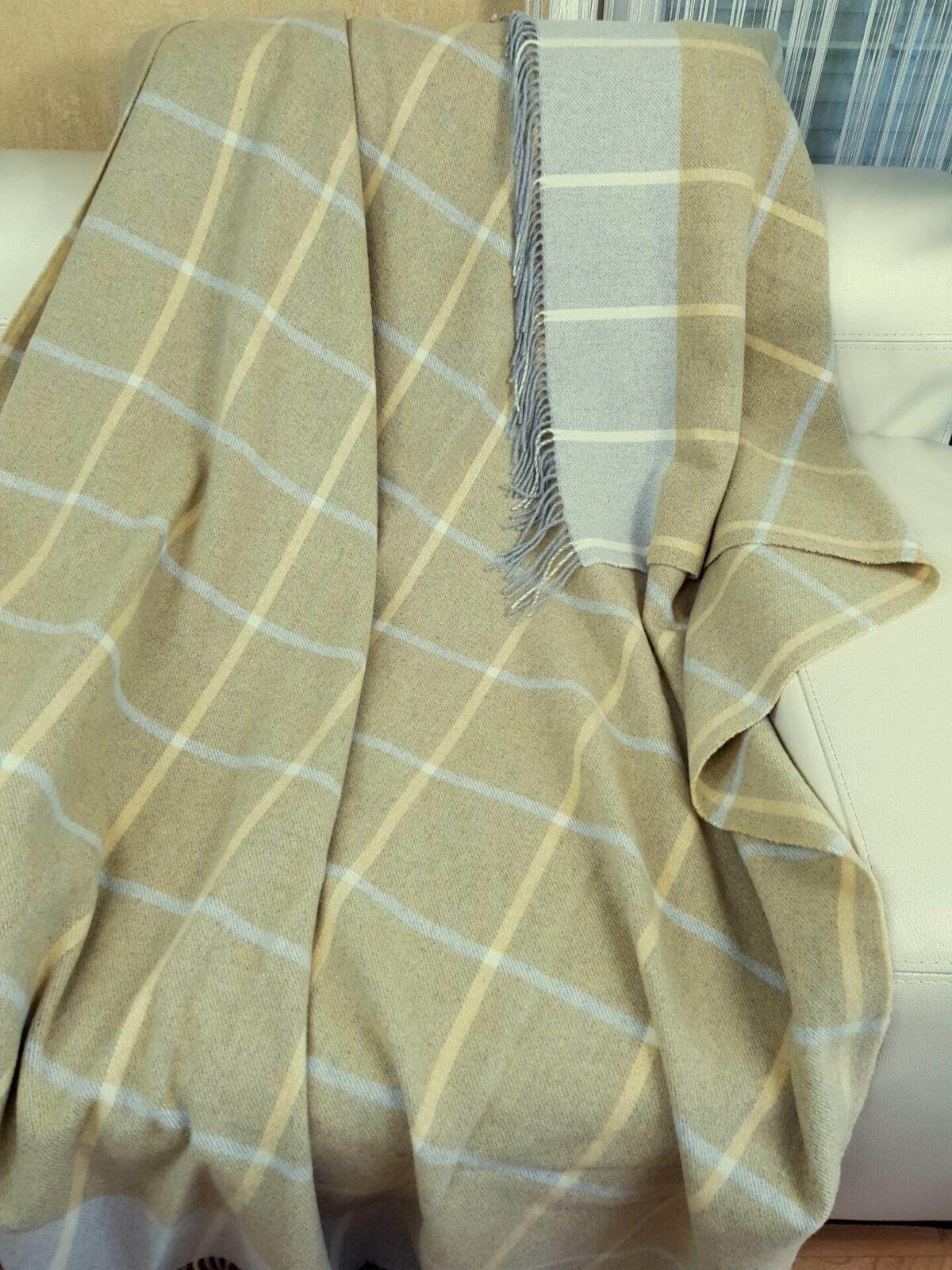Wolldecken und Wollplaids