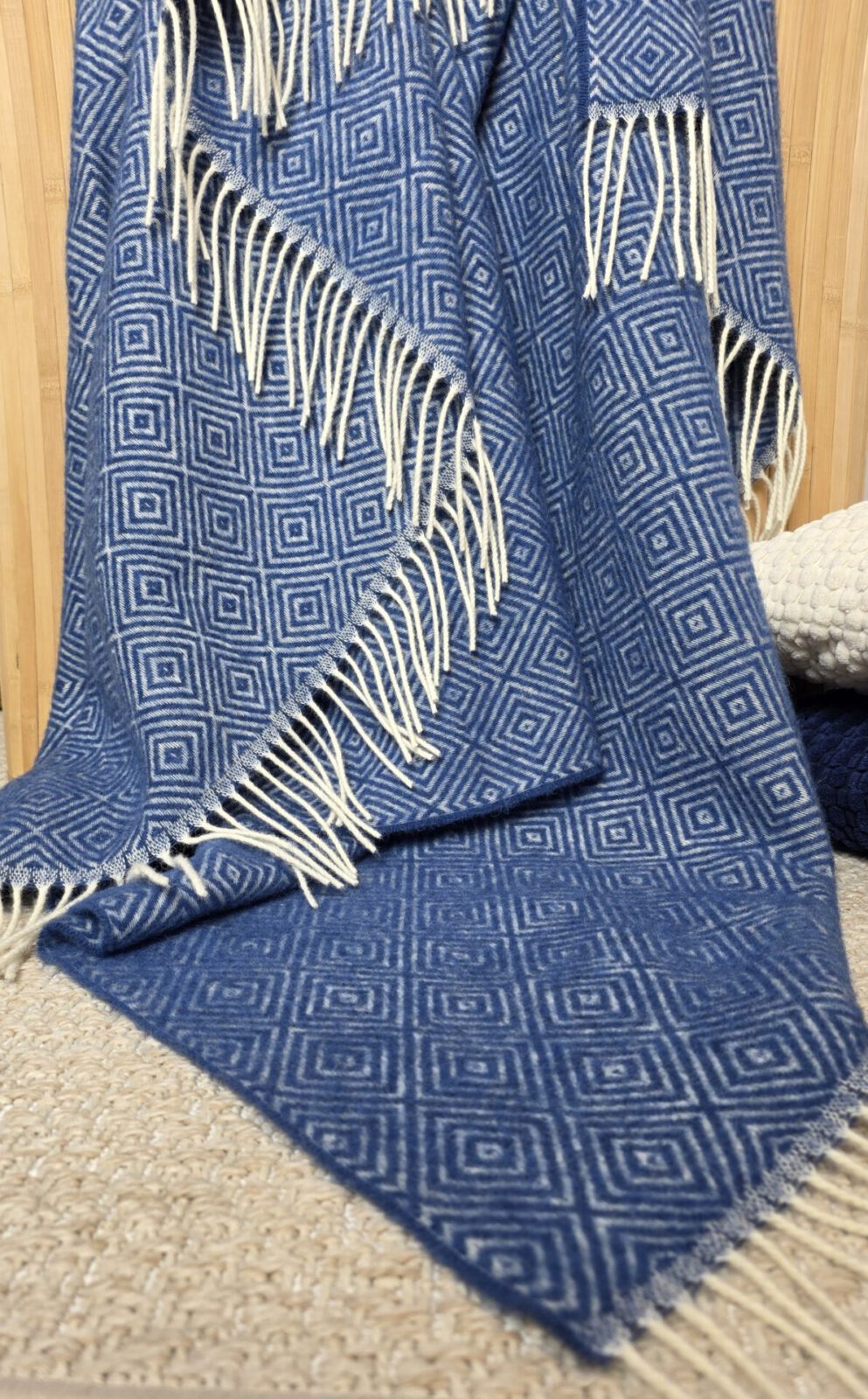 Wolldecken und Wollplaids