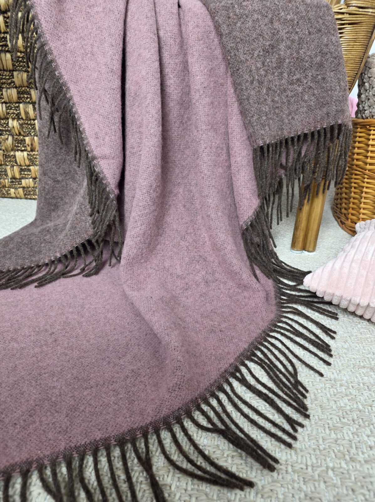 Wolldecken und Wollplaids