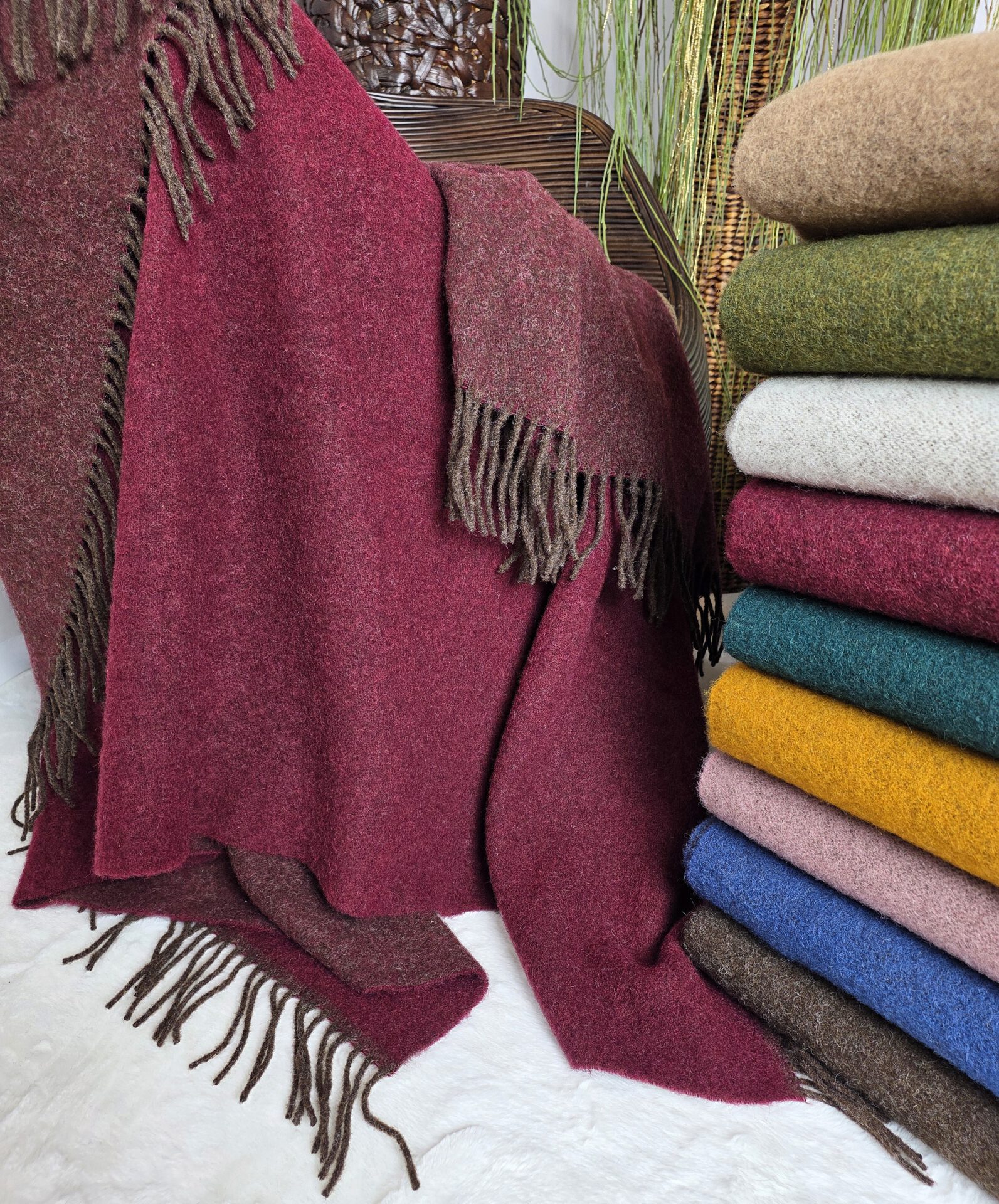 Wollplaid & Wolldecke "Tirol DF" braun-dunkelrot – Bild 5