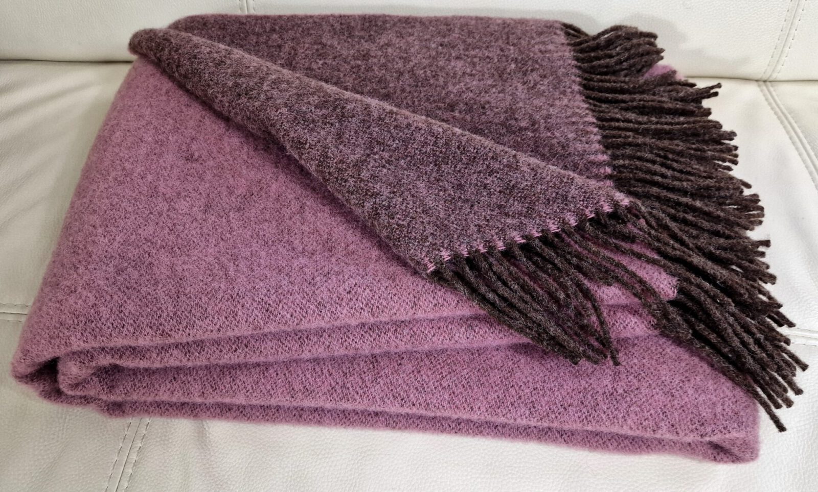 Wolldecken und Wollplaids