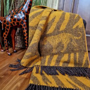 Alternative view of Wollplaid & Wolldecke "Tirol T Tiger" braun-senf