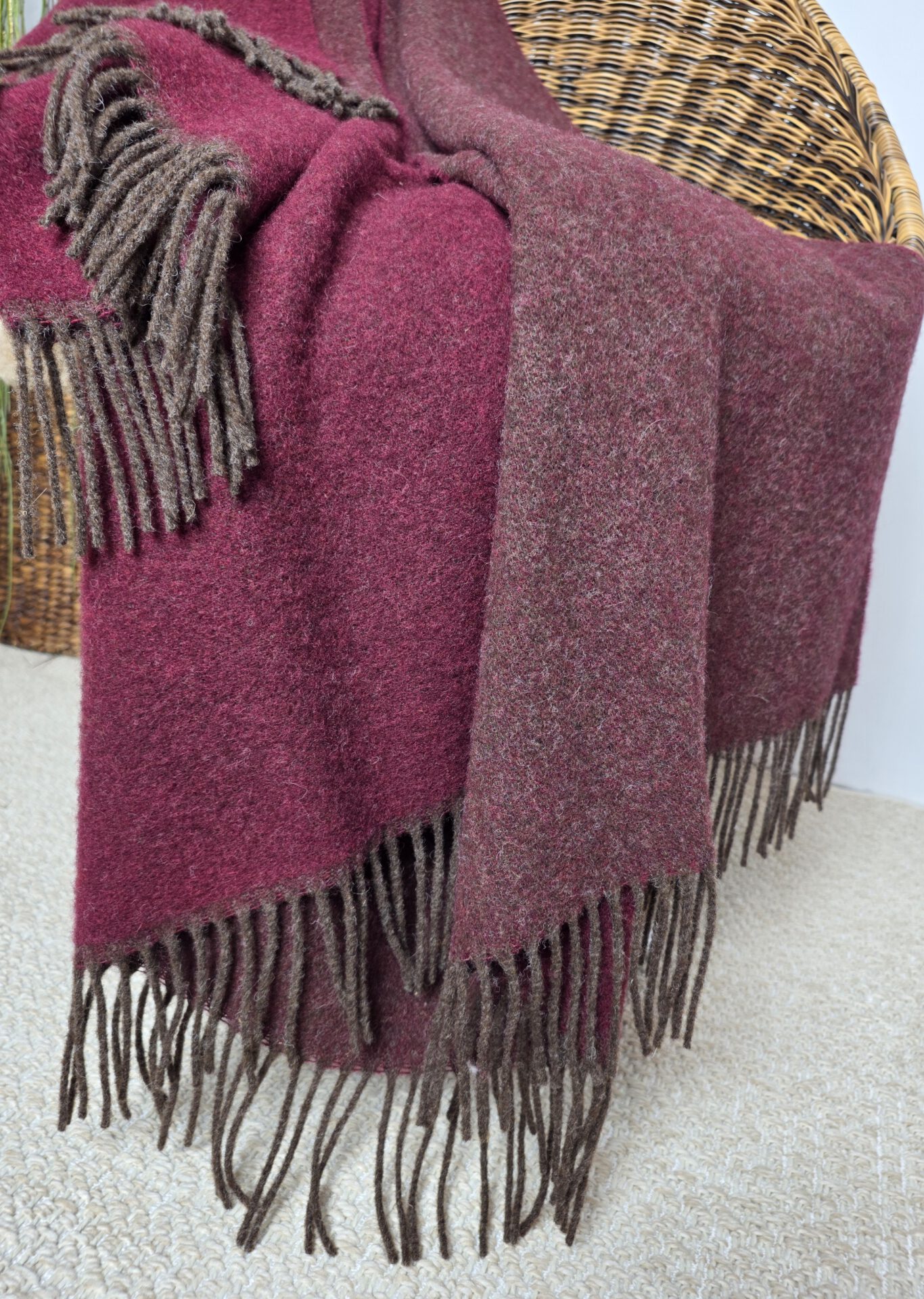 Wollplaid & Wolldecke "Tirol DF" braun-dunkelrot – Bild 4